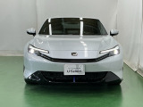 LEDヘッドライトを装備しています。LEDヘッドライトはとても明るく、雨の日や夜間走行も安全・安心です。オートライトコントロール付きで周囲の明るさに応じて自動で点灯・消灯します