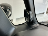 停車時や発進時、対向車とのすれ違いや路肩に寄せる時など、車両左側前方を確認するときに役立ちます♪