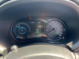 メーターもかっこいいモニタータイプになっています!モニター内には運転を支援してくれる様々な情報が表示されます◎