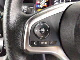 オーディオコントロールスイッチ付き!ハンドルを握ったままチャンネルや音量の調整が可能です。見た目以上に運転していると便利な機能なんですよ。