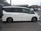 車でお越しの方は京葉道路蘇我インターで下りて10分くらいです。