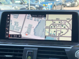 ●純正ナビ:一体感のあるナビは、高級感ある車内を演出してくれます。Bluetooth再生などオーディオ機能も充実しておりますので、運転もより楽しめます♪