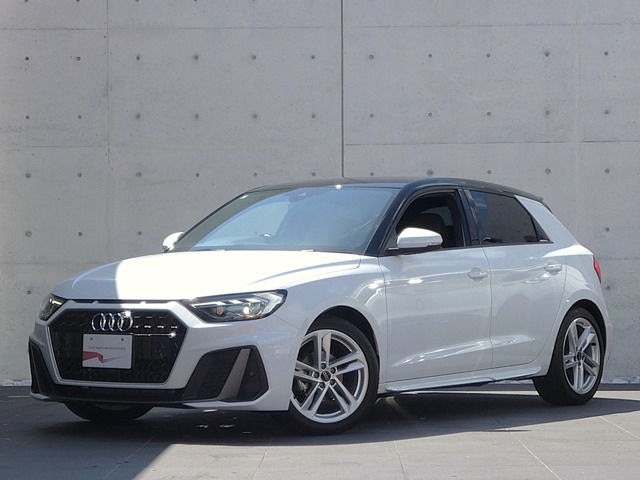A1スポーツバック 25 TFSI Sライン 