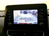バックモニター搭載で車庫入れ安心!バック中の死角部分がモニターに映し出されるので安全性UP!