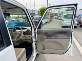 いつでも綺麗な状態をお客様に見て頂けるよう全車クリーニングを行っております!