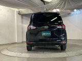 納車前に車検整備または12か月法定点検を実施いたします。整備代金は車両本体にふくまれておりますので追加代金不要。消耗品や油脂類も必要に応じて交換させていただきます。
