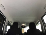 天井も綺麗です☆私は中古車を見るときに天井を良く見るようにしています☆ここが綺麗な車は車内が綺麗なことが多いです☆
