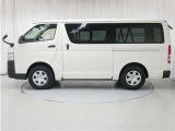 レジアスエース 2.8 DX ロング ディーゼル 4WD 