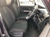 【運転席・助手席】です!実際お座りいただくのが分かりやすいと思いますので、ぜひお気軽にご来店ください♪状態もいいですよ☆