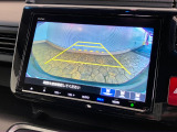 【バックカメラ】リバースにするだけで映ります、後方の安全確認や、狭い駐車場での車庫入れ、雨の日や夜間など視界の悪い時に便利です!安全にバックする為には欠かせない装備です。