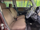 運転席シート廻りは使用感も少なく、良好な状態となっています。前オーナー様が丁寧に使っていたことがよくわかりますね。