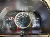 【スピードメーター】メーターがシンプルで見やすく運転しやすいですね!