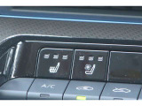 運転席と助手席にシートヒーター・ベンチレーションが付いています。