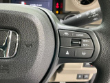 【アダプティブクルーズコントロール】高速道路での長距離走行が楽に!!自動で速度を保つクルーズコントロールが、衝突軽減システムと連携し、前方の車両を感知して車間を保つように速度調節してくれます!!