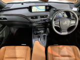 UX 250h バージョンL 