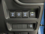 両側電動のスライドドアで楽々スムース!運転席からも開閉の操作もできます♪キーのスイッチひとつで自動開閉できる便利な機能もついてます♪