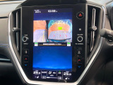 【マルチテレインモニター】車のフロントやサイドのカメラ画像を同時にモニター表示することで、悪路や狭い道を走行時でも周囲の状況確認ができ安心!本格SUVにうれしい装備です♪
