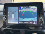 アラウンドビューモニターです!上空から貴方のお車をモニタニングしている様に車両の周りの安全確認が出来ます!