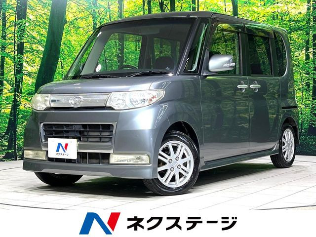 ダイハツ タントカスタム 