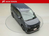 両側パワースライドドア付きだから、狭い駐車スペースなどでの乗り降りラクラク♪小さなお子さまのいるご家庭には嬉しい装備です。