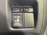 【パワースライドドア】スマートキーや運転席のスイッチでスライドドアの開閉が可能♪電動だから力を入れてドアを開ける必要が無く、小さいお子様でも、重い荷物を持っている時もラクに開け閉めできます♪