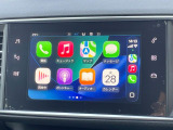 ●Apple Car Play:スマホとの有線接続で、ナビ・オーディオ再生などスマホのアプリ機能が画面でも使える便利機能です!