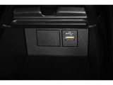 USB端子ソケット装備!