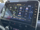 カーナビは、フルセグTV・ラジオ・CD・DVD再生・ブルーレイ再生・音楽録音・Bluetooth等対応です。フルセグは電波が悪くなるとワンセグに自動で切り替わり快適にTVがお楽しみ頂けます。