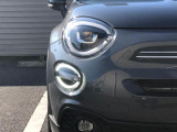 ドライバーと環境に優しいLEDライトを採用。さらに、自動ハイビーム機能を搭載。良好な視界を確保し、安全運転をサポートします。