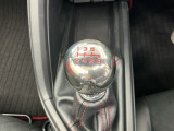 希少な6速マニュアル車です!この機会に是非ご検討下さい!