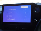 CD・DVD(再生機能)・ブルートゥース等を使用することができます。