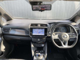 リーフの運転席周りの画像です。興味がわいて来ませんか?ゆっくり、じっくりご覧下さい。
