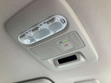 SOSコールつきなのでもしもの時にオペレーターと直接会話ができ安心です。(ご利用にはNissanConnectへの登録が必要です)