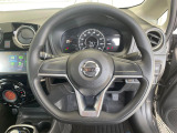 ステアリングも使用感が少なく、きれいな状態となっております♪