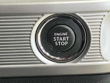 【プッシュ式エンジン】プッシュ式エンジンスタートでブレーキを踏んでボタンを押すだけでエンジン始動がスムーズ!!鍵をカバンに入れているだけでエンジンの始動が可能★とても便利な機能です