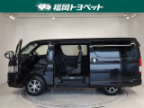 両側パワースライドドア付きだから、狭い駐車スペースなどでの 乗り降りラクラク!小さなお子さまのいるご家庭には嬉しい装備。