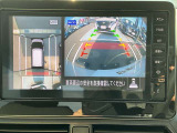 [アラウンドビューモニター]車両を上から見たようなカメラで周りの障害物などが一目瞭然!駐車が苦手な方でも、らくらく駐車♪