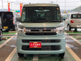特徴のある個性的なフロントデザイン!