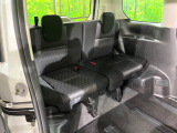 3列目シートはもちろん状態良好☆大人でもゆったりと座って頂けますので、大人数でのお出かけもラクラクです♪ご家族で、気の知れた仲間で、ドライブに行くのが楽しみですね♪