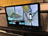 全方位モニターがついています! 車の周囲を360&deg;安全確認できるので、普段の駐車はもちろんの事、縦列駐車や幅寄せの際にも活躍してくれますよ。