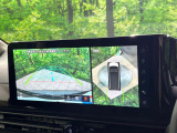 【アラウンドビューモニター】専用のカメラにより、上から見下ろしたような視点で360度クルマの周囲を確認することができます☆死角部分も確認しやすく、狭い場所での切り返しや駐車もスムーズに行えます。
