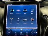 新しくなったセンターコンソールはスマートフォンを操作するような感覚でナビから車両の設定までが可能です。