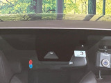 【トヨタセーフティセンス】走行中に前方の車両等を認識し、衝突しそうな時は警報とブレーキで衝突回避と被害軽減をアシスト。より安全にドライブをお楽しみいただけます。