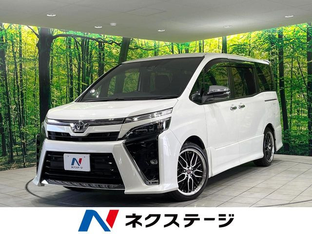 トヨタ ヴォクシー 