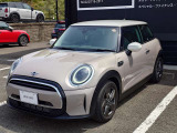 MINI正規ディーラーの血統書付認定中古車。皆様のご相談お待ちしております。