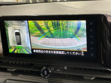 【アラウンドビューモニター】専用のカメラにより、上から見下ろしたような視点で360度クルマの周囲を確認することができます☆死角部分も確認しやすく、狭い場所での切り返しや駐車もスムーズに行えます。