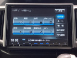 純正メモリーナビとバックカメラ付☆オーディオでドライブも好きな音楽を聴いて楽しめます。TV視聴も可能です☆
