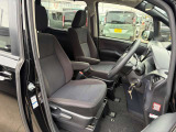 ヴォクシー 2.0 X 4WD 
