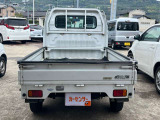 経験豊富なスタッフが皆様のカーライフを全力でサポートさせて頂きます。