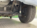 お車を安心してお乗りいただく為には、足回りの定期点検が欠かせません。サービスサポート(有償保証)では無料点検もご提供しており、安心のカーライフをお過ごしいただけるサポート体制が整っています。